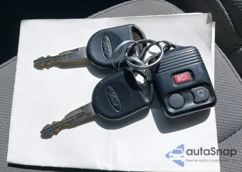 2005 Ford F-150 Fx4/Lariat/Xlt из США, поврежденный, VIN 1FTPW14565KC14737